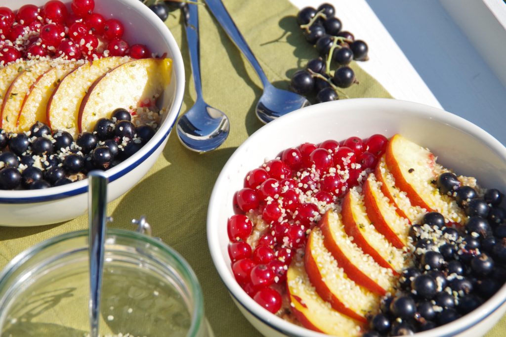 Quinoabowl Frühstück vegan zuckerfrei